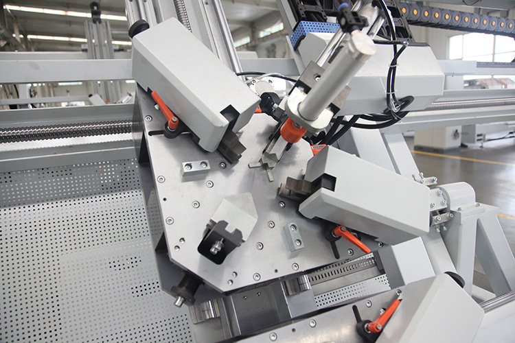 Alu-door-window-Four-Corner-Automatic-Crimping-Machine